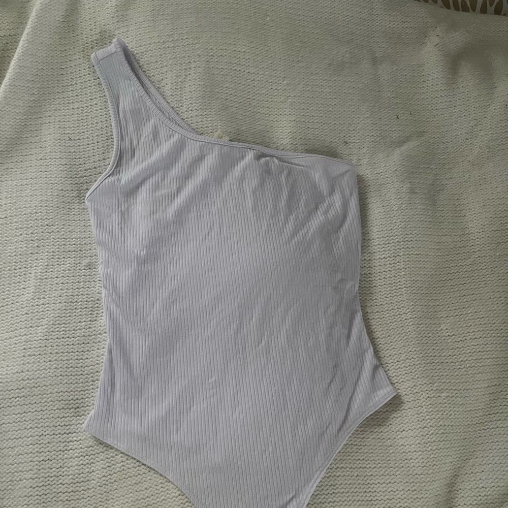 White one shoulder bodysuit